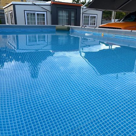 Mini House Oasis Hotel Miami Exterior photo